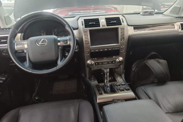 Used Lexus GX 2015 400 Luxury Edition Center Console