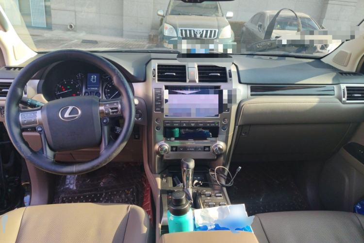 Used Lexus GX 2015 400 Luxury Edition Center Console
