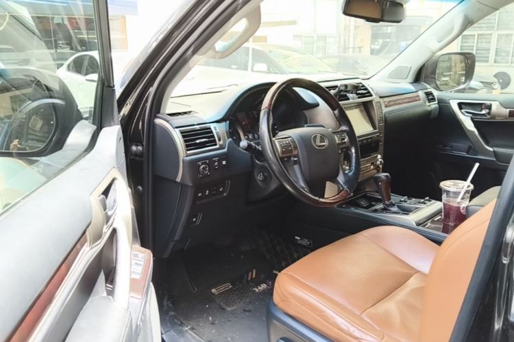 Used Lexus GX 2015 400 Luxury Edition Driver Seat