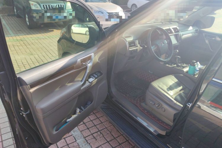 Used Lexus GX 2015 400 Luxury Edition Driver Seat