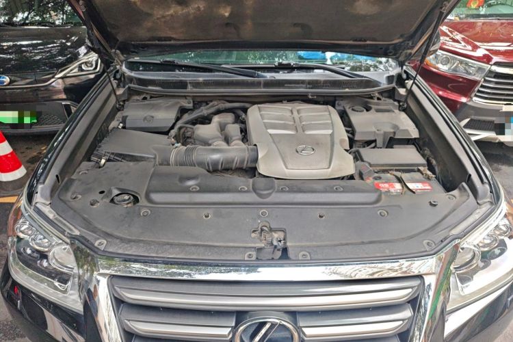Used Lexus GX 2015 400 Luxury Edition Engine Bay