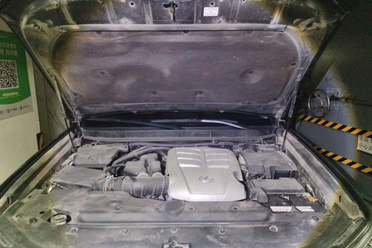 Used Lexus GX 2015 400 Luxury Edition Engine Bay