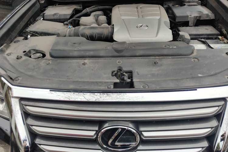 Used Lexus GX 2015 400 Luxury Edition Engine Bay