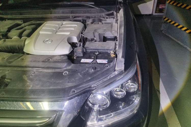 Used Lexus GX 2015 400 Luxury Edition Engine Bay Left