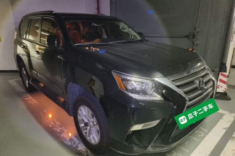 Used Lexus GX 2015 400 Luxury Edition Front Right 45 Deg