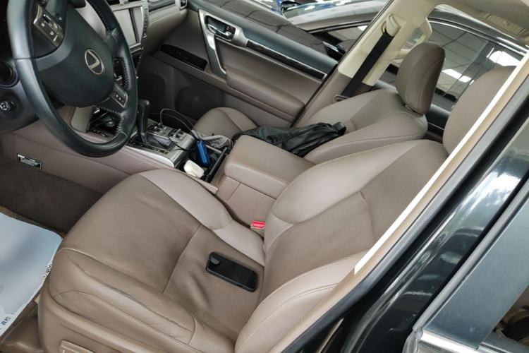 Used Lexus GX 2015 400 Luxury Edition Left Front Seat