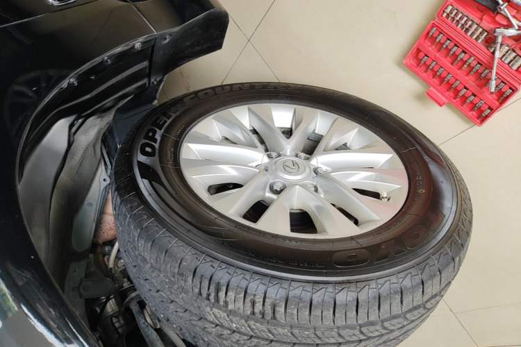 Used Lexus GX 2015 400 Luxury Edition Left Front Wheel Hub