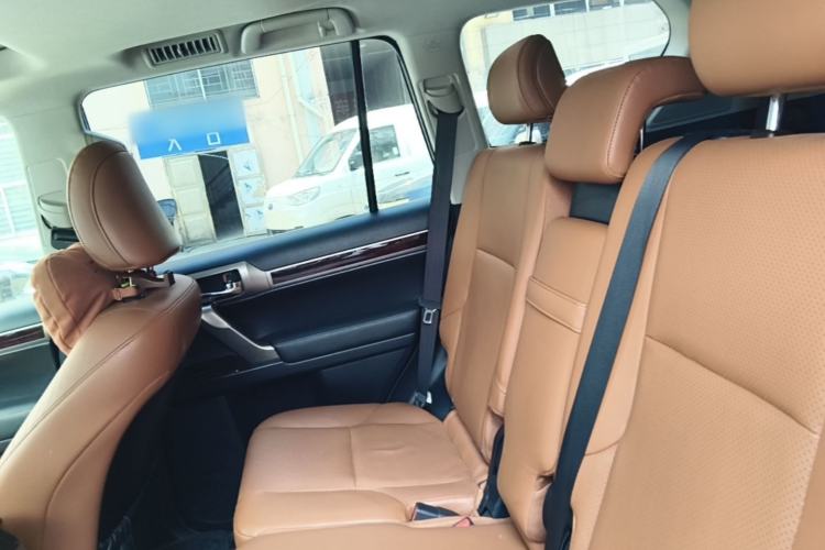 Used Lexus GX 2015 400 Luxury Edition Left Rear Seat