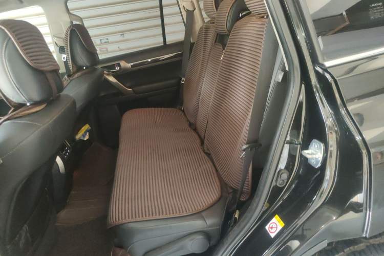 Used Lexus GX 2015 400 Luxury Edition Left Rear Seat