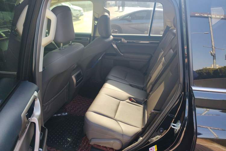 Used Lexus GX 2015 400 Luxury Edition Left Rear Seat