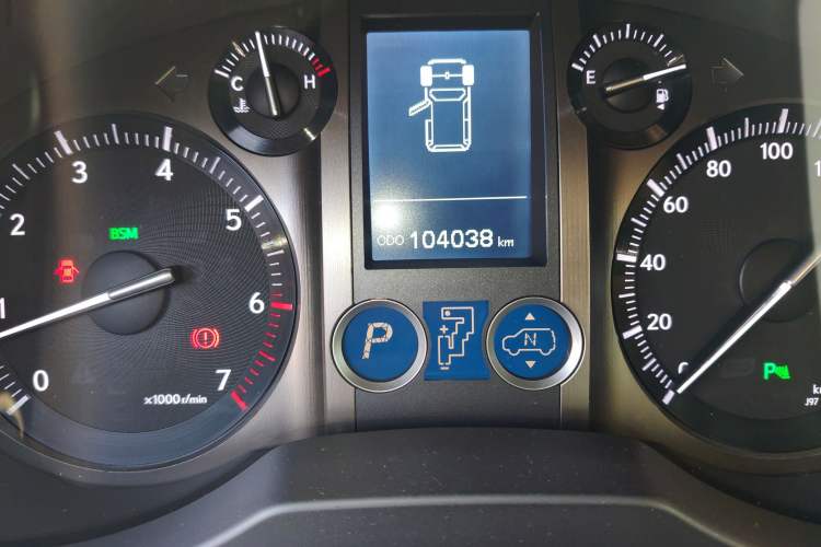 Used Lexus GX 2015 400 Luxury Edition Odometer Close Up