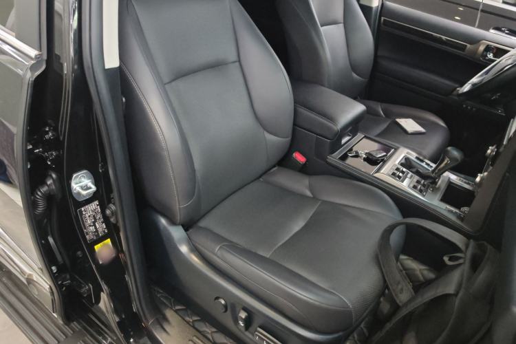 Used Lexus GX 2015 400 Luxury Edition Right Front Seat