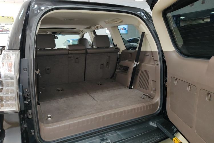 Used Lexus GX 2015 400 Luxury Edition Trunk