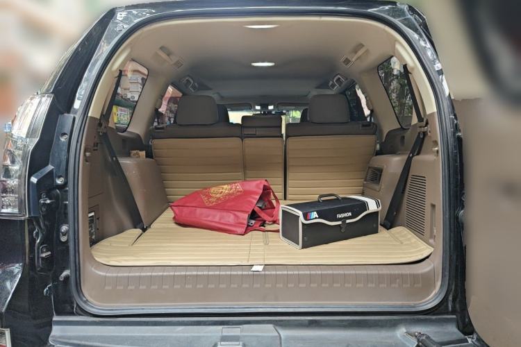 Used Lexus GX 2015 400 Luxury Edition Trunk