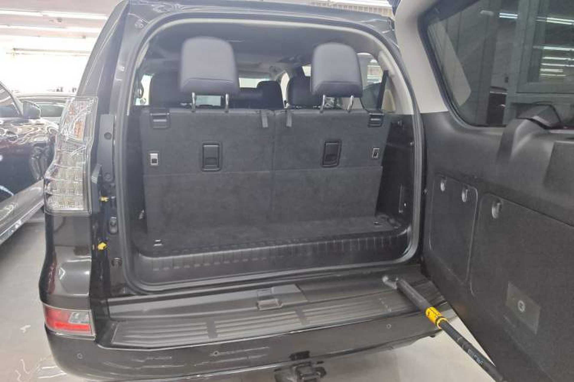Used Lexus GX 2015 400 Luxury Edition Trunk