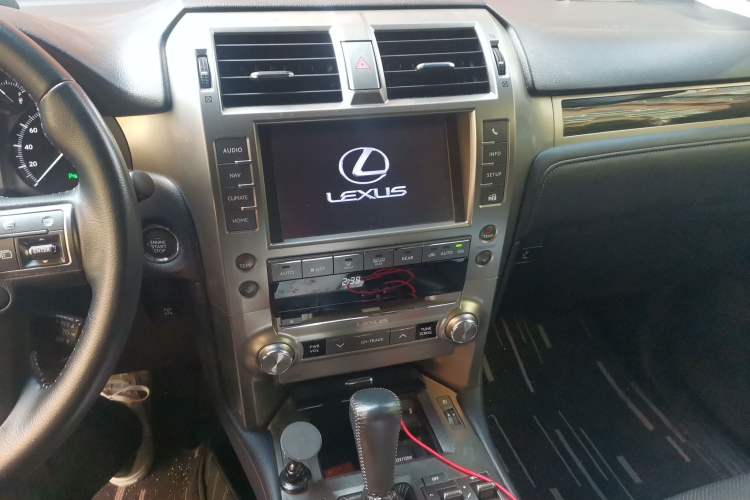 Used Lexus GX 2015 400 Luxury Edition Audio And AC Panel