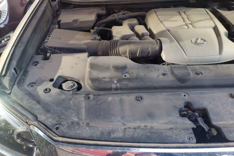 Used Lexus GX 2015 400 Luxury Edition Engine Bay Right