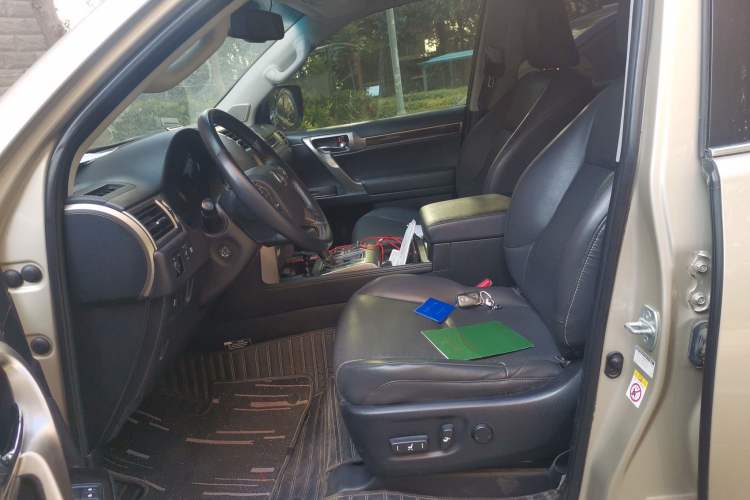 Used Lexus GX 2015 400 Luxury Edition Left Front Seat