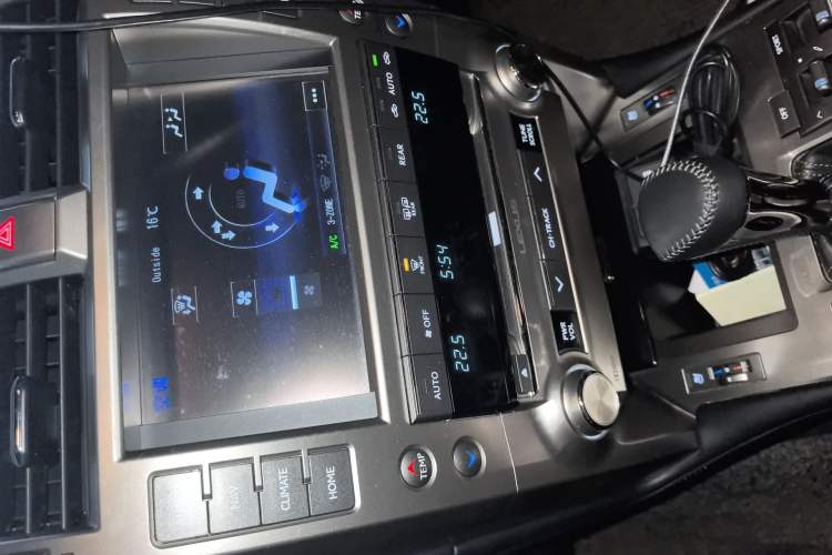 Used Lexus GX 2015 400 Luxury Edition Audio And AC Panel