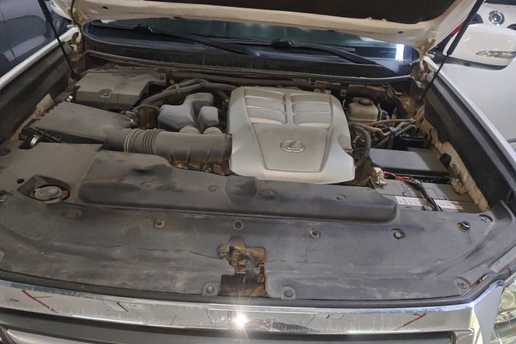 Used Lexus GX 2015 400 Luxury Edition Engine Bay