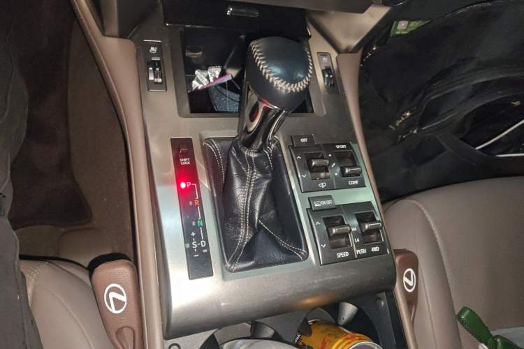 Used Lexus GX 2015 400 Luxury Edition Gear Lever
