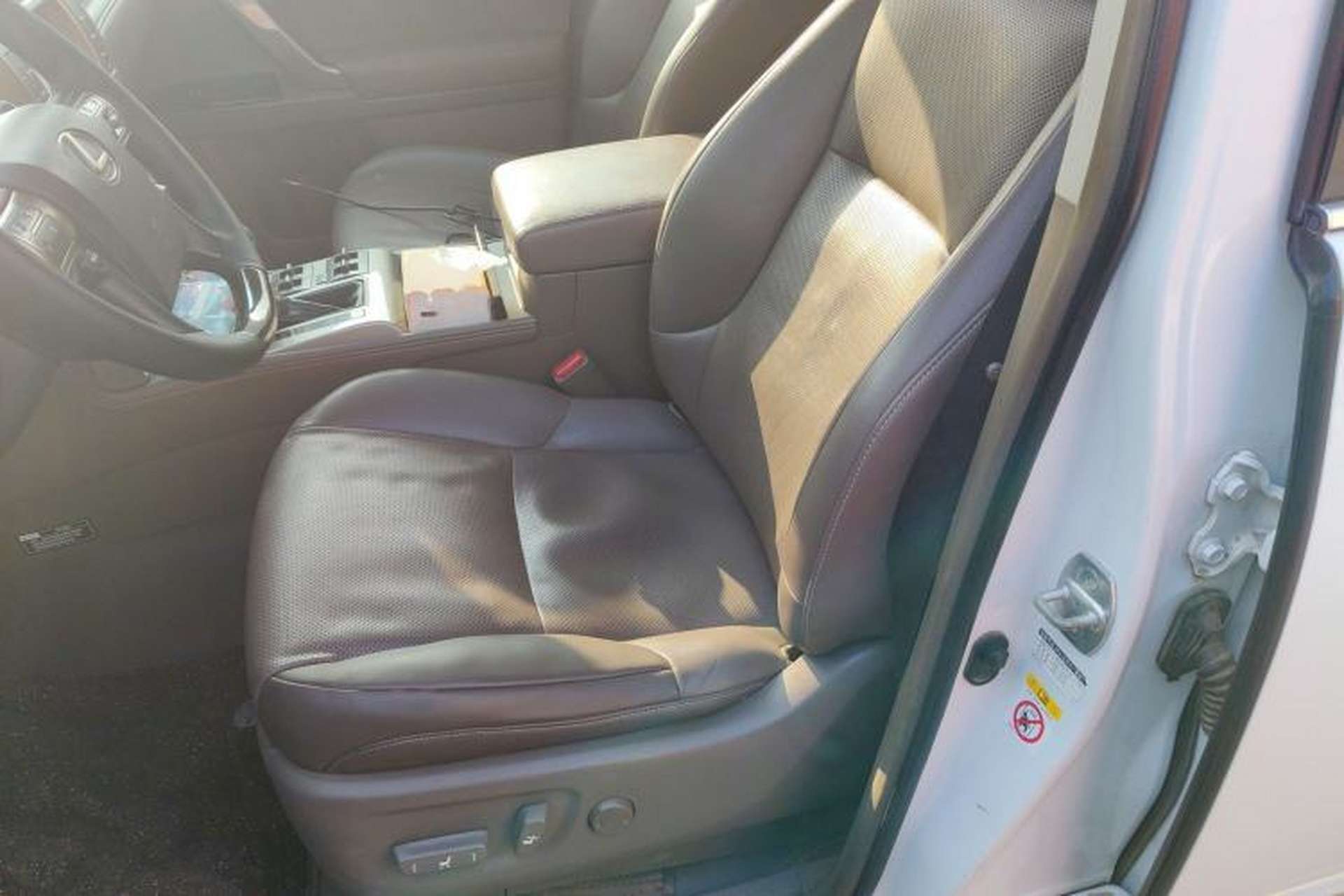 Used Lexus GX 2015 400 Luxury Edition Left Front Seat