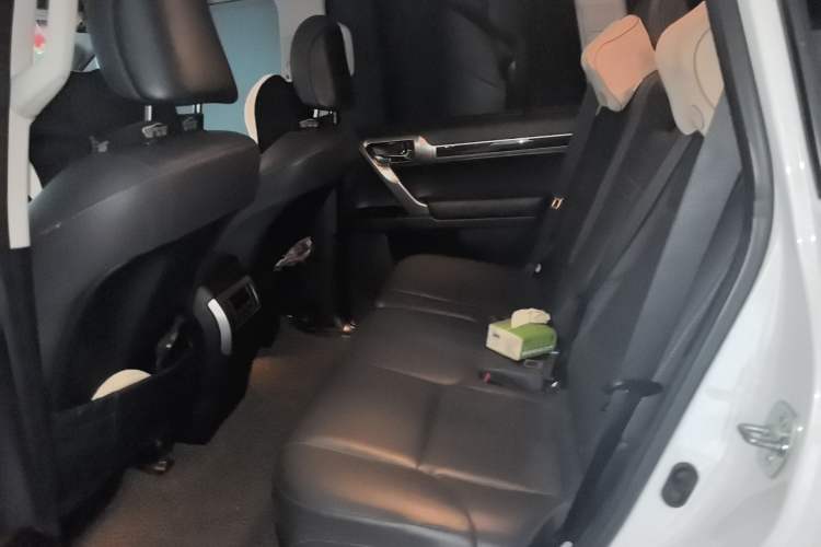 Used Lexus GX 2015 400 Luxury Edition Left Rear Seat