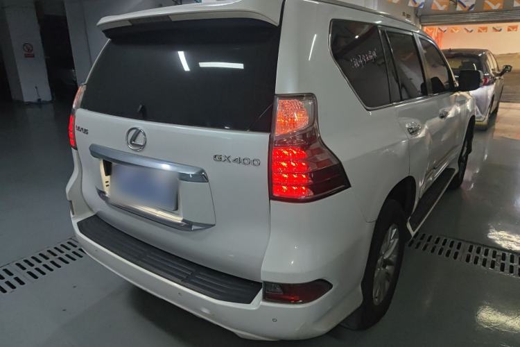 Used Lexus GX 2015 400 Luxury Edition Rear Right 45 Deg
