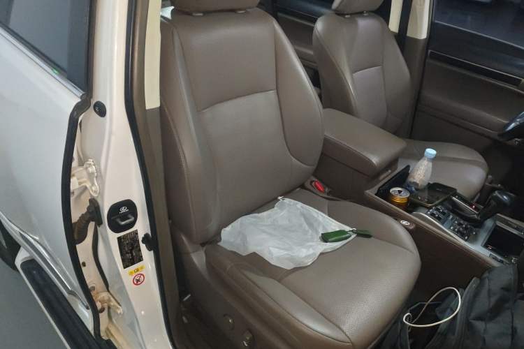 Used Lexus GX 2015 400 Luxury Edition Right Front Seat