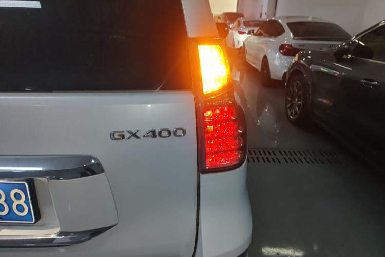 Used Lexus GX 2015 400 Luxury Edition Right Rear Taillight