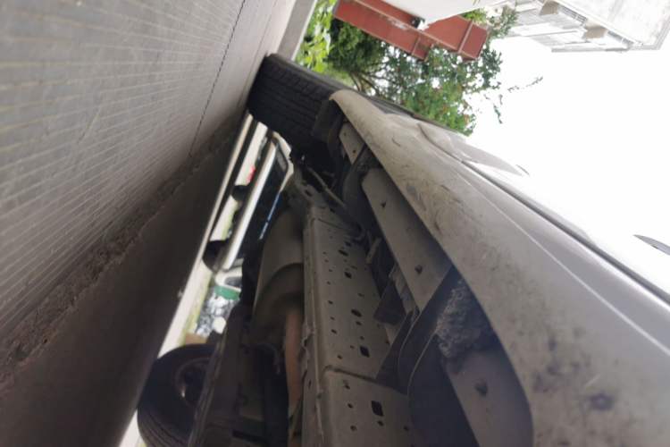 Used Lexus GX  Chassis Front Right