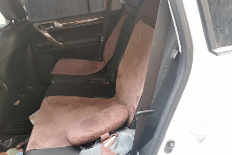 Used Lexus GX  Left Rear Seat