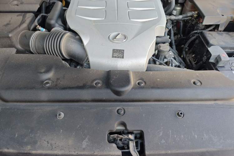 Used Lexus GX  Engine Bay