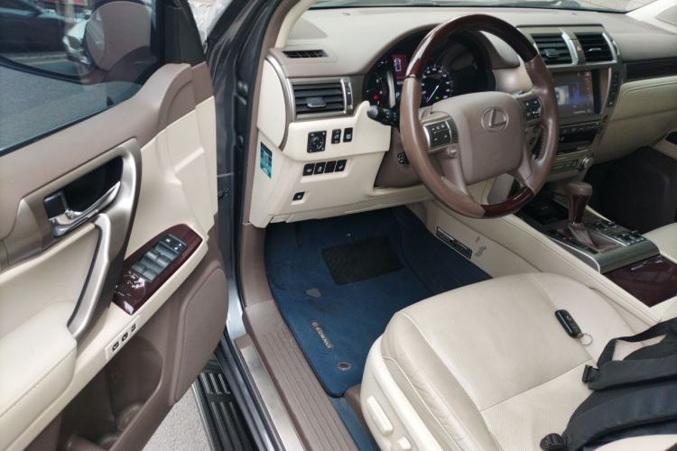 Used Lexus GX  Driver Seat
