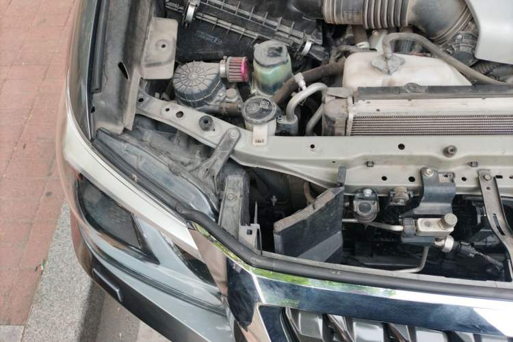 Used Lexus GX  Engine Bay Right