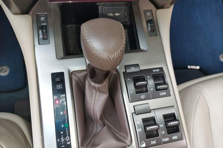 Used Lexus GX  Gear Lever