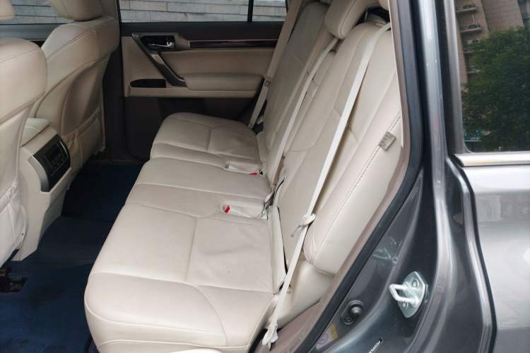 Used Lexus GX  Left Rear Seat