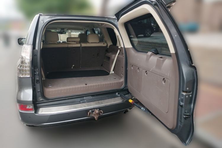 Used Lexus GX  Trunk