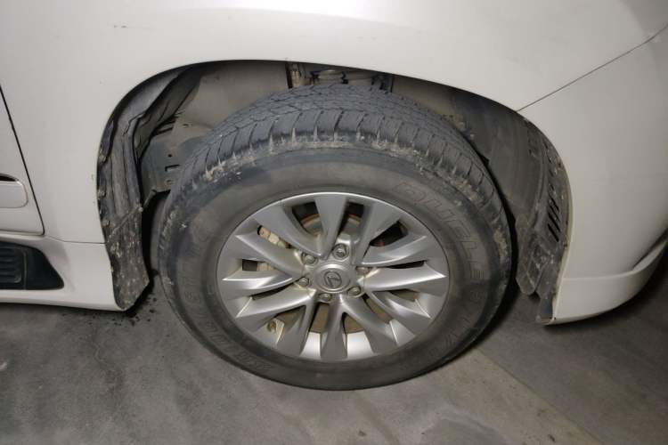 Used Lexus GX  Right Front Wheel Hub
