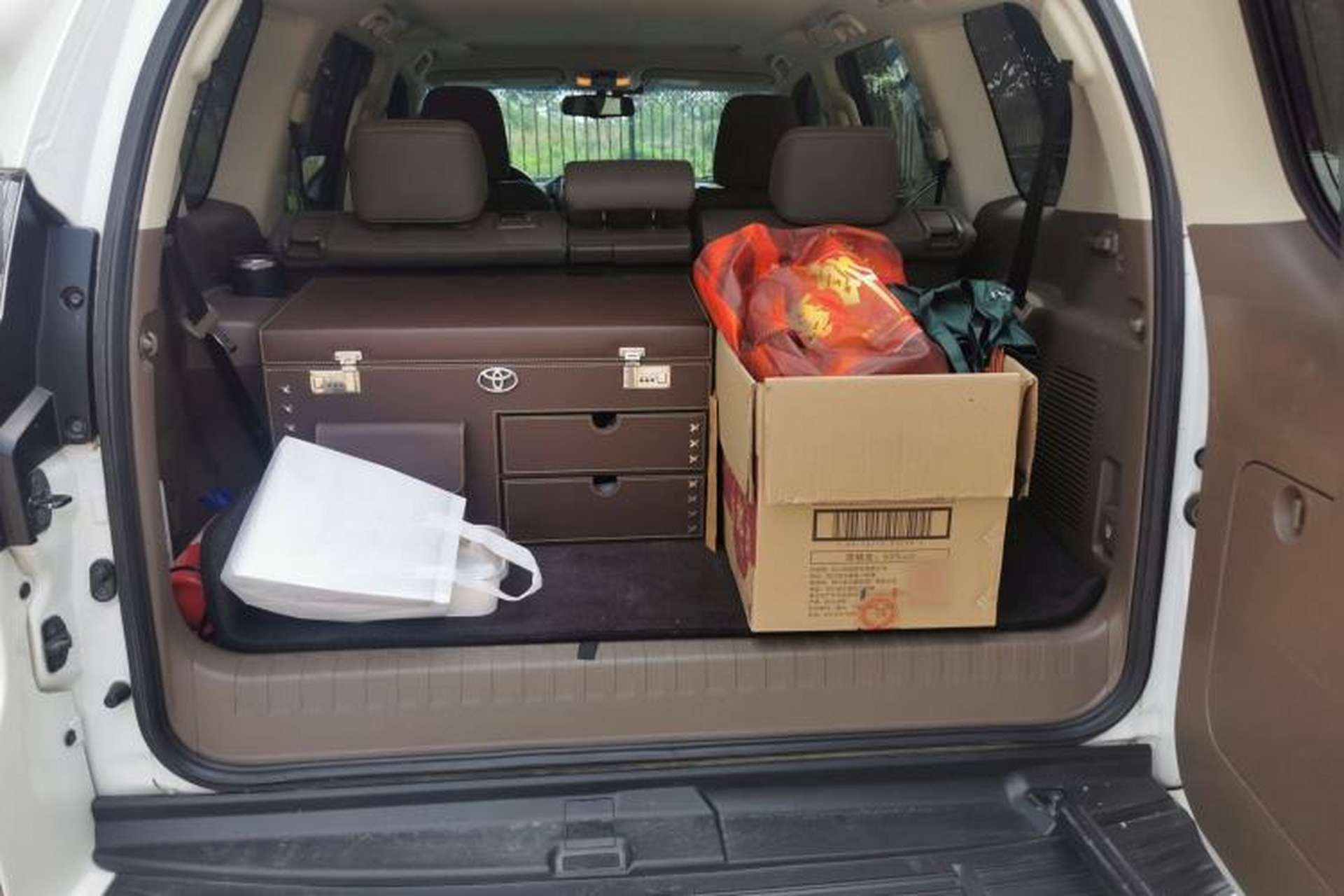 Used Lexus GX  Trunk