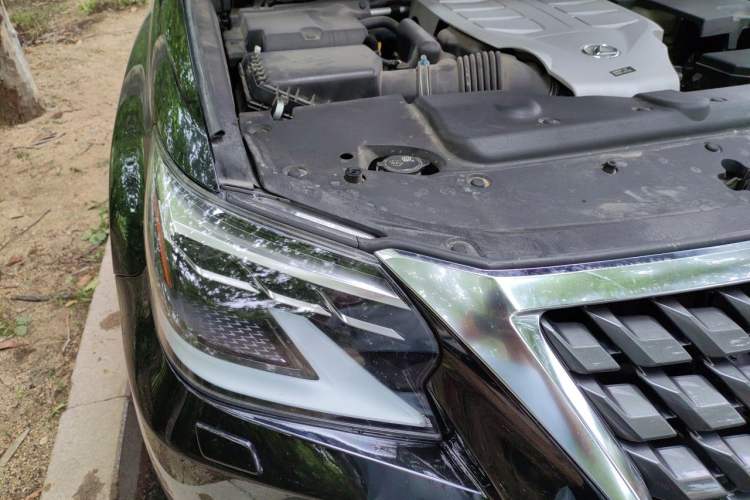 Used Lexus GX  Engine Bay Right