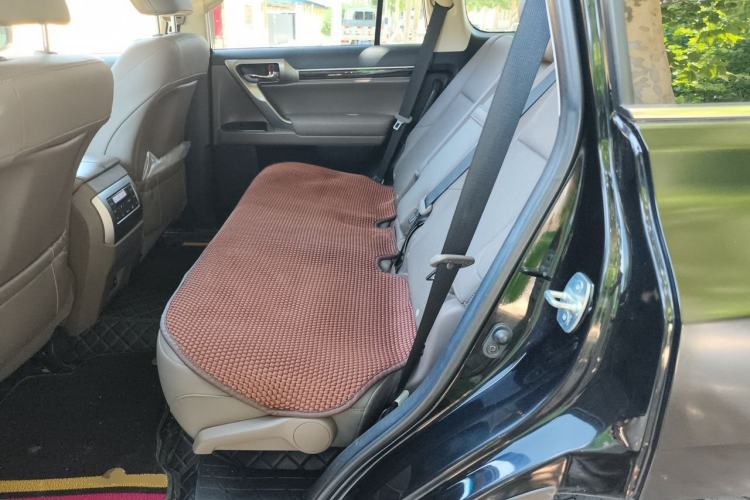 Used Lexus GX  Left Rear Seat