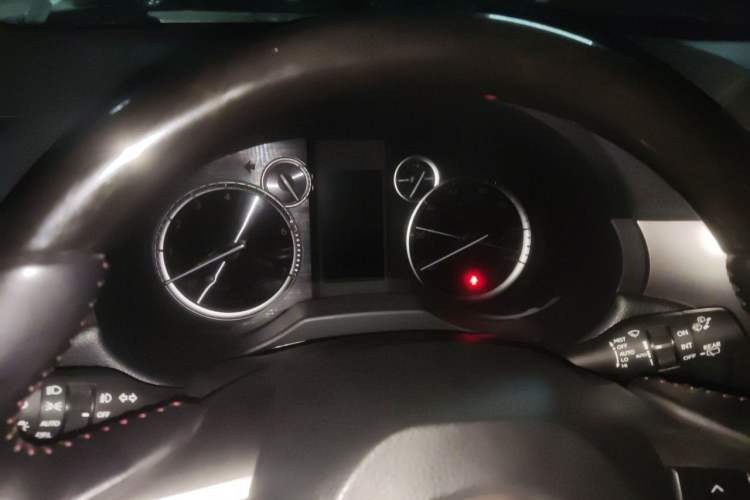 Used Lexus GX  Instrument Cluster