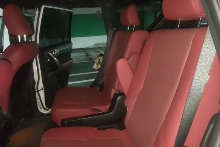 Used Lexus GX  Left Rear Seat