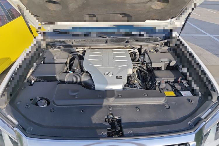 Used Lexus GX  Engine Bay