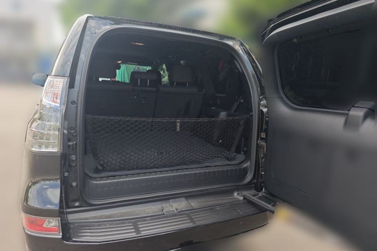 Used Lexus GX  Trunk