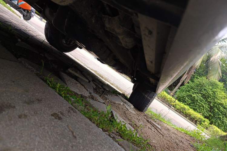 Used Lexus GX  Chassis Front Left