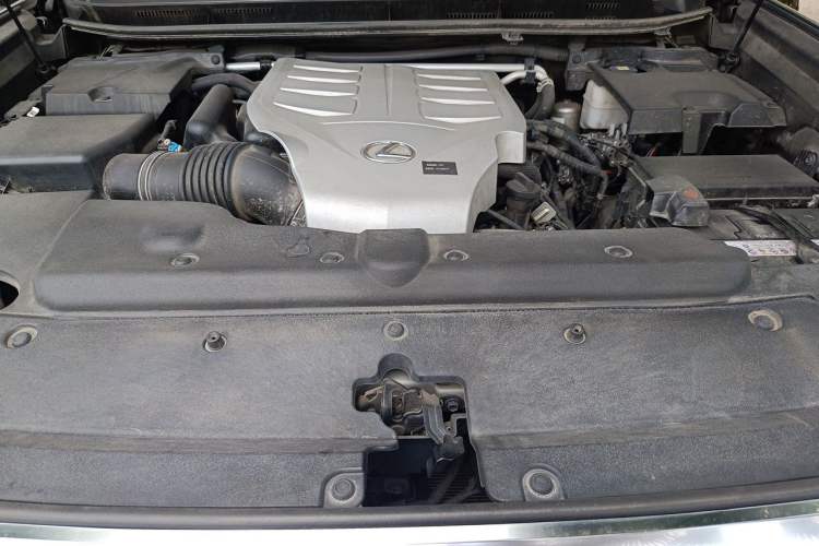 Used Lexus GX  Engine Bay