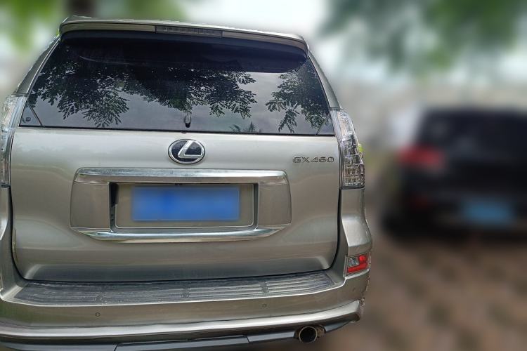 Used Lexus GX  Rear