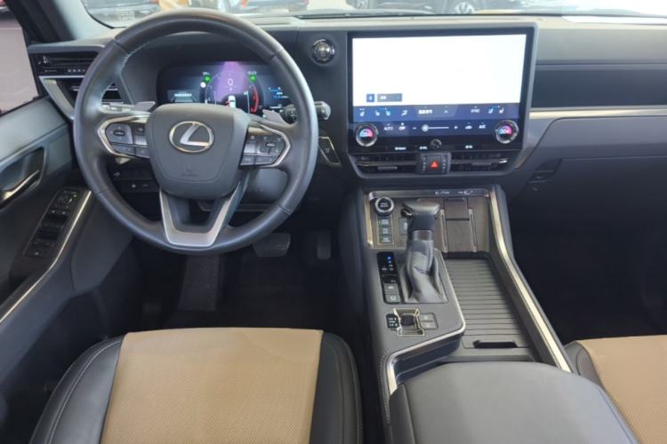 Used Lexus GX 2024 OVERTRAIL Yuanfeng Edition Center Console